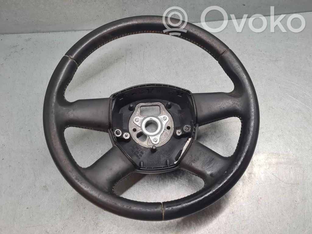 Steering wheel   8P0124,0060003096,102478222149,305647610,306311999032,8R0419091A1KT