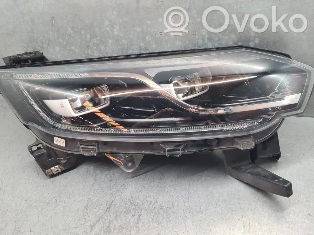Headlight/headlamp   260108934R,260104520R,260106403R,260109321R,89911285