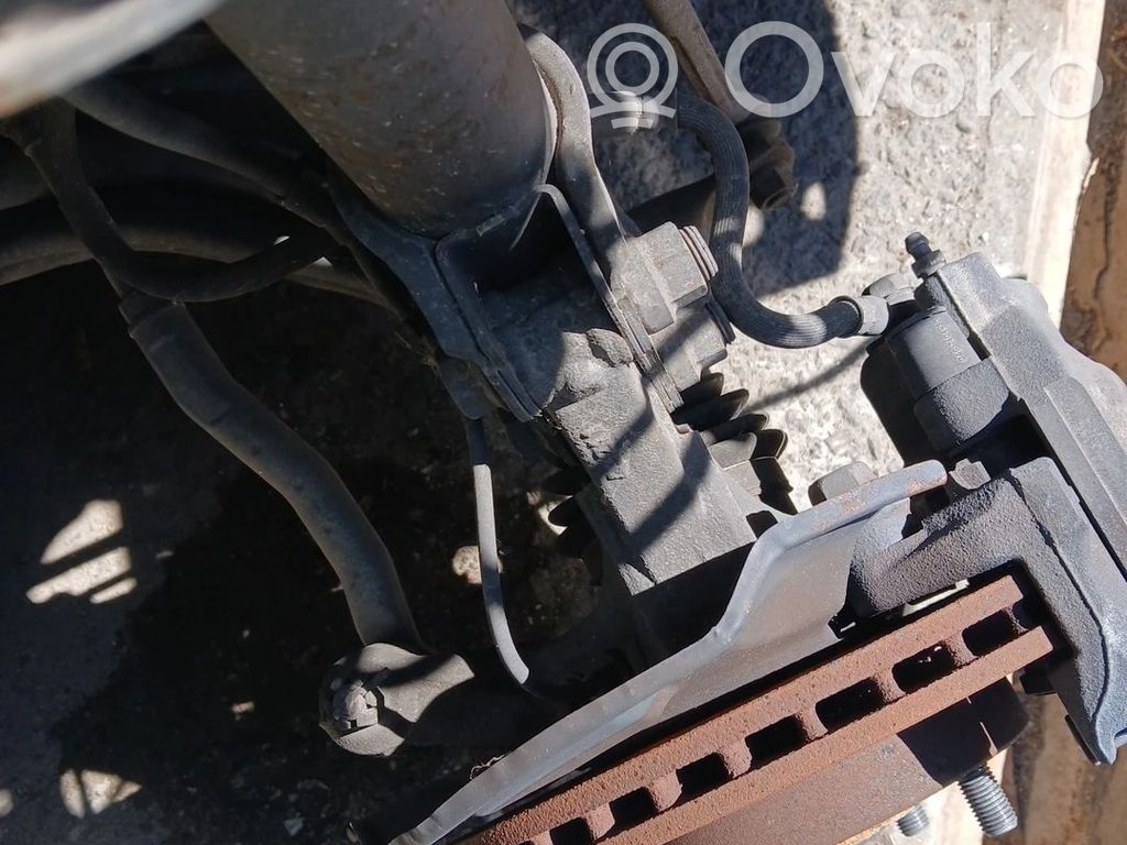 Toyota Yaris Fuzetă butuc roată față 