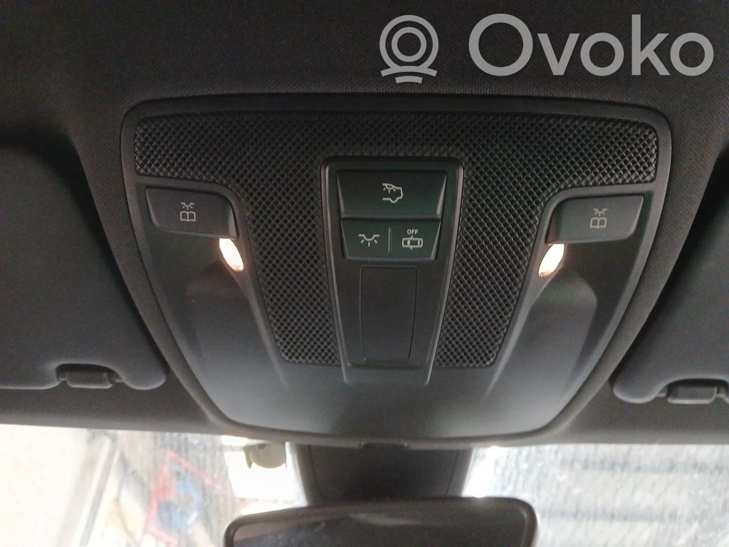 Mercedes-Benz A W176 Ramă consolă lumini plafon