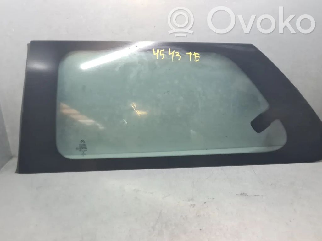 Citroen C4 Cactus Geam ușă spate 