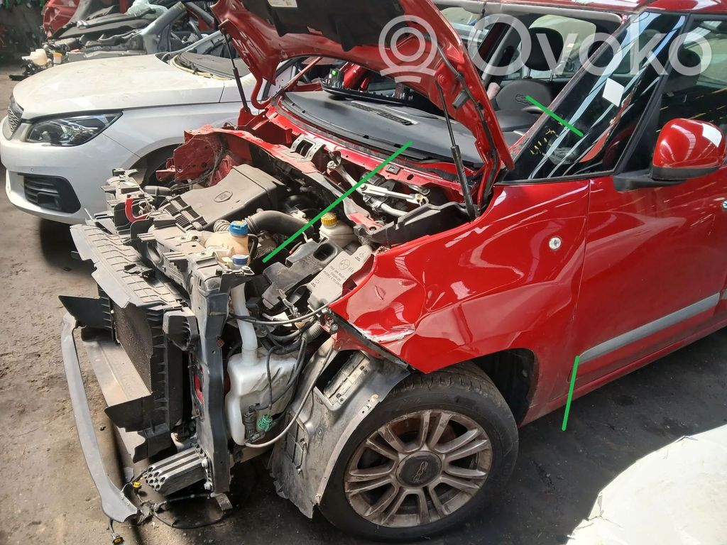 Fiat 500L Pare-boue passage de roue avant 