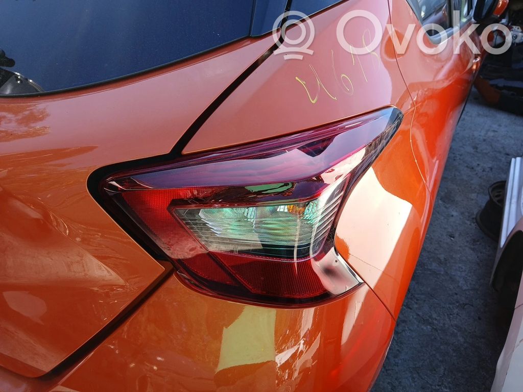 Nissan Micra K14 Lampă spate în caroserie