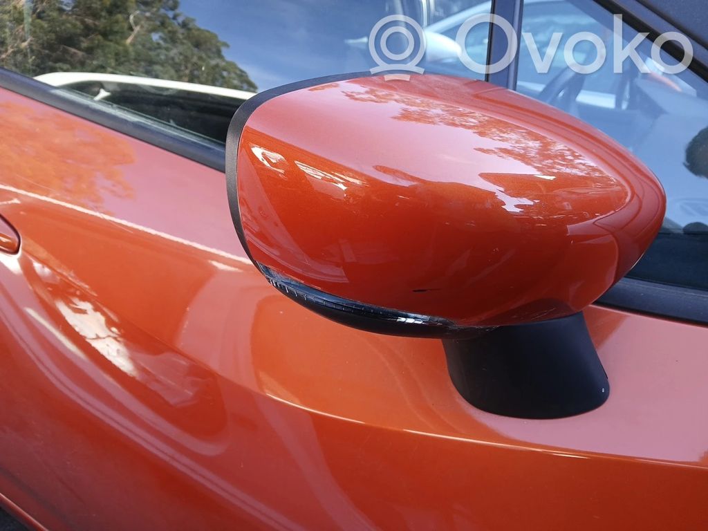 Nissan Micra K14 Rétroviseur électrique de porte avant 