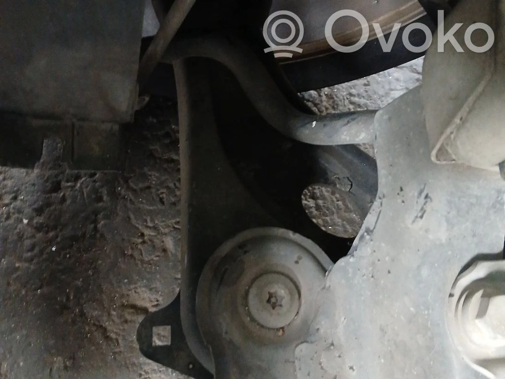 Citroen C3 Triangle bras de suspension inférieur avant