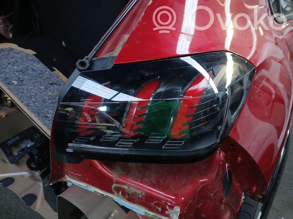 Peugeot 208 II Lampă spate în caroserie 