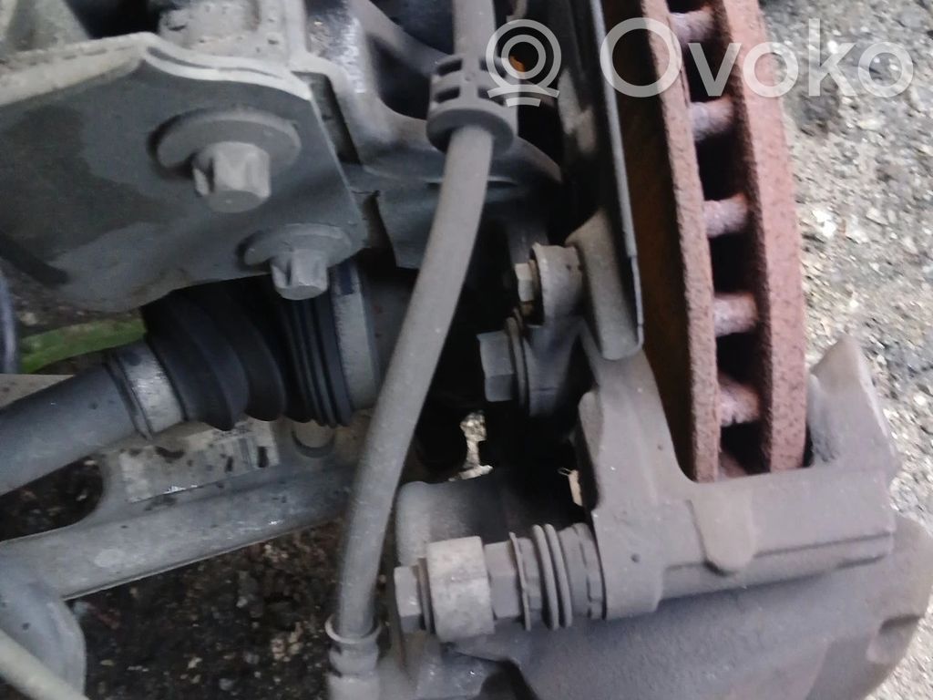 Toyota ProAce City Fuso a snodo con mozzo ruota anteriore 