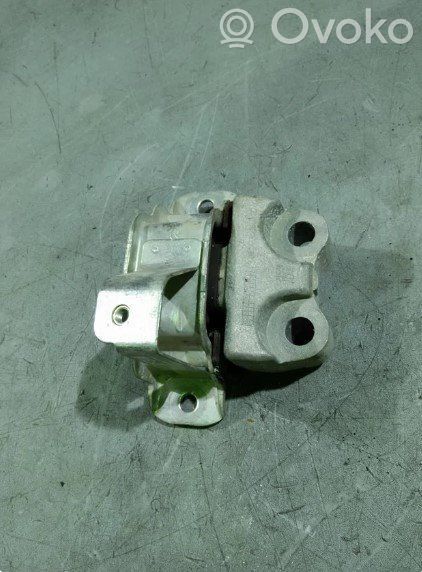 Fiat Doblo Engine mount bracket 