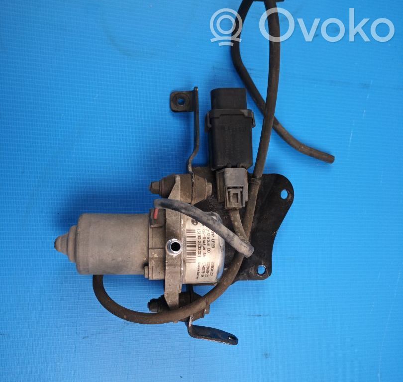 Opel Insignia A Vacuum pump 
