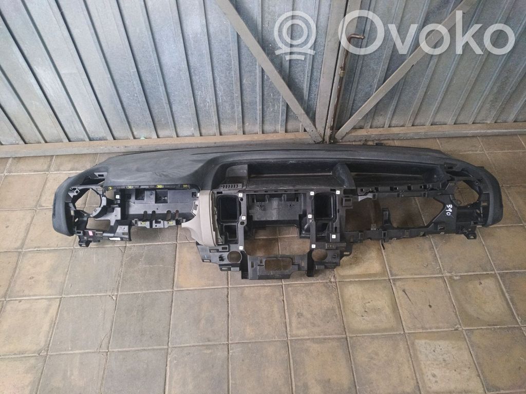 Renault Trafic III (X82) Bord 