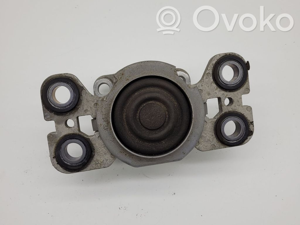 Engine mount bracket   3131687502