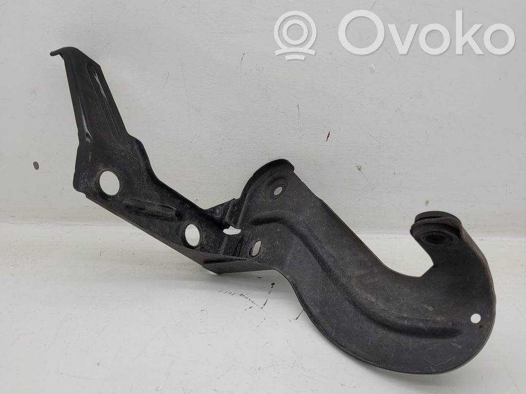 Audi A6 S6 C6 4F Intercooler pipe mounting bracket 