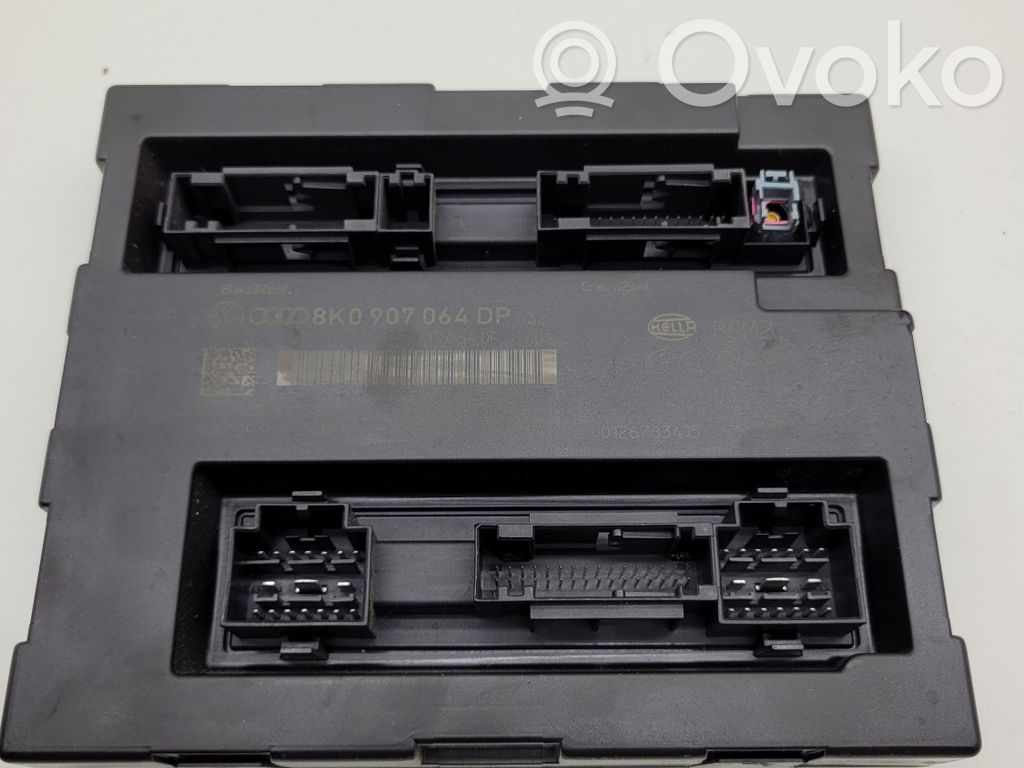 Audi A5 8T 8F Comfort/convenience module 