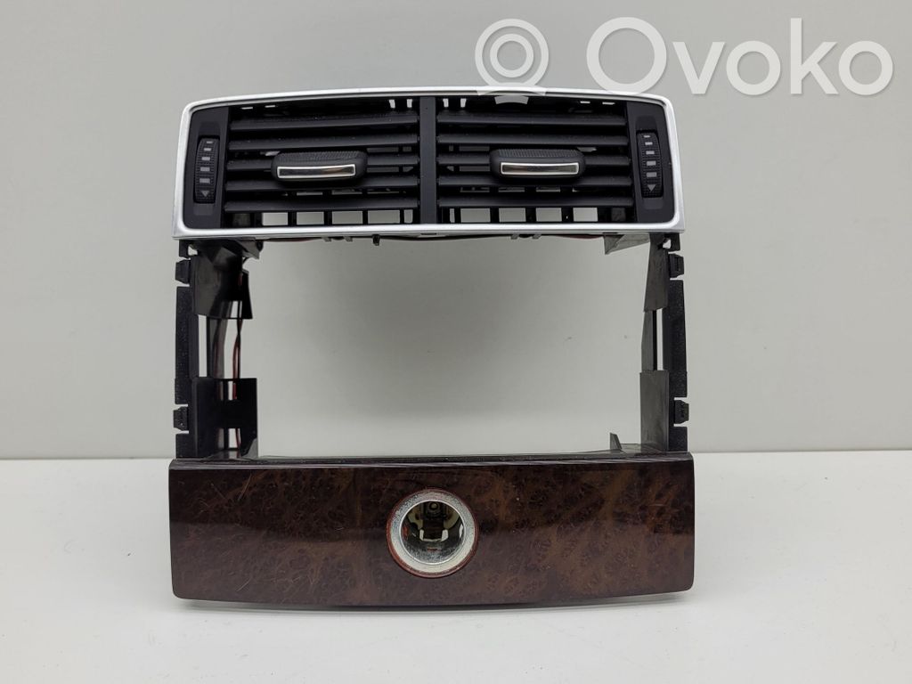 Audi A8 S8 D3 4E Rear air vent grill 