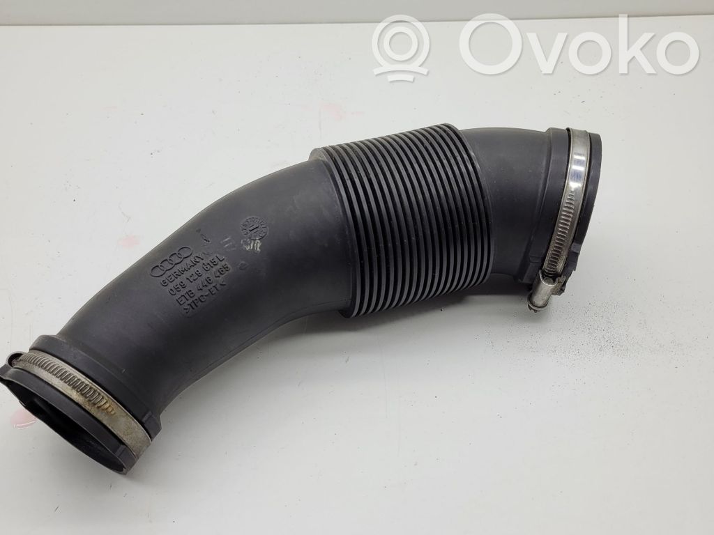 Audi A7 S7 4G Turbo air intake inlet pipe/hose 