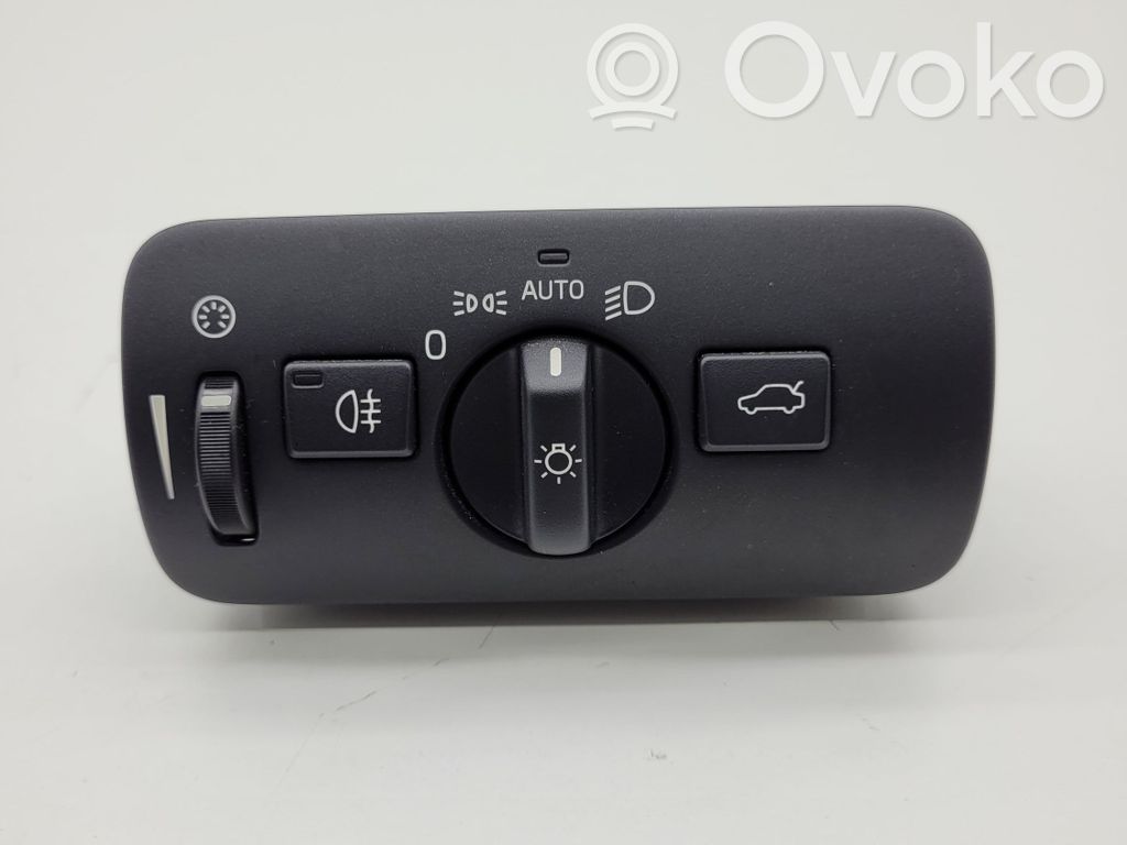 Volvo V40 Light switch 