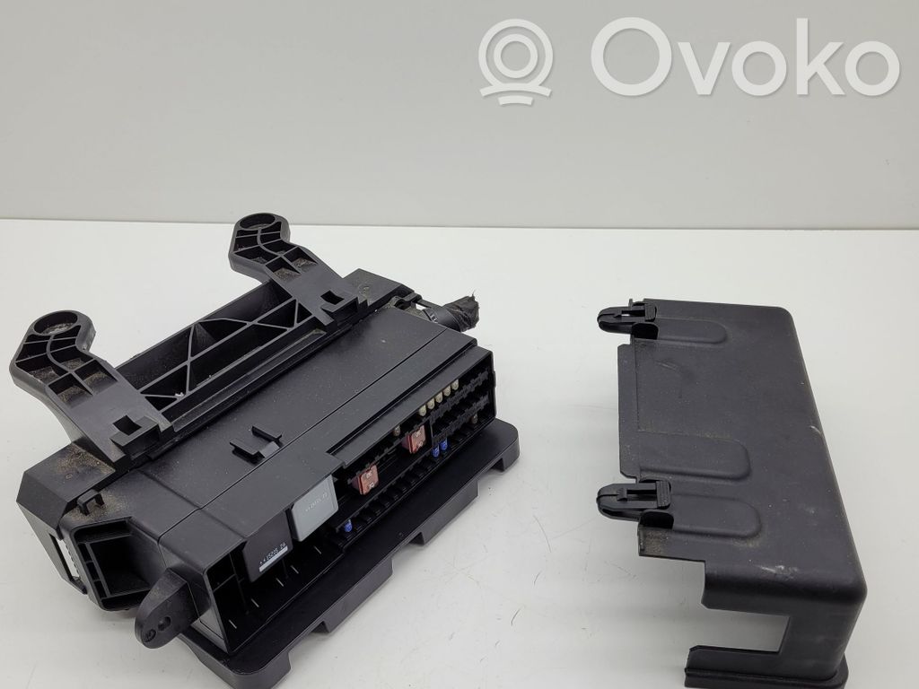 Volvo V40 Fuse module 