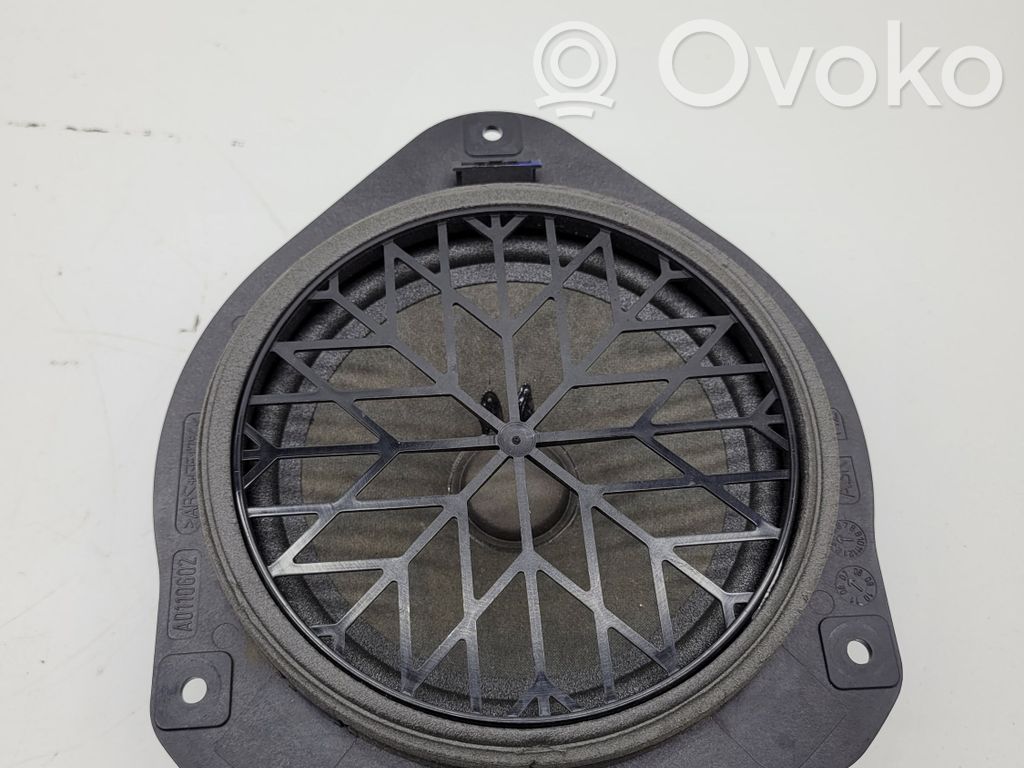 Audi A5 8T 8F Altavoz de la puerta trasera 