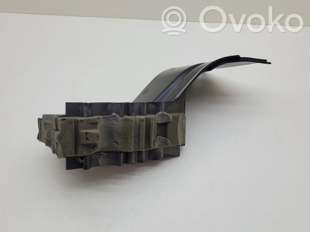 Jeep Grand Cherokee Other engine bay part 