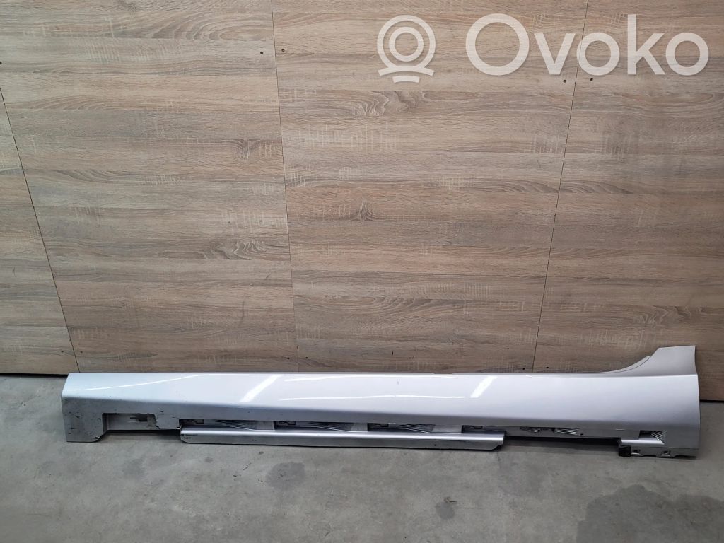 Volvo V40 Sill 