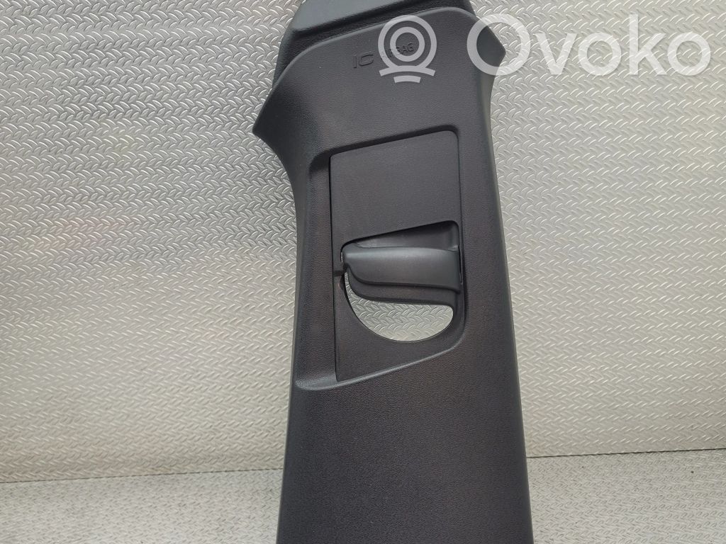 Volvo V40 Cross country (B) pillar trim (top) 
