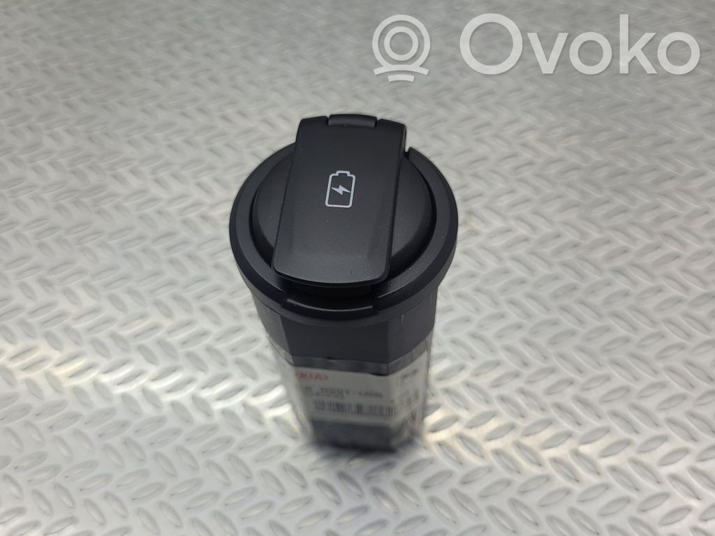 KIA Niro USB socket connector 