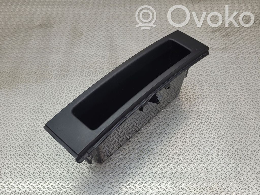 Mercedes-Benz V Class W447 Compartimiento/consola central del panel 