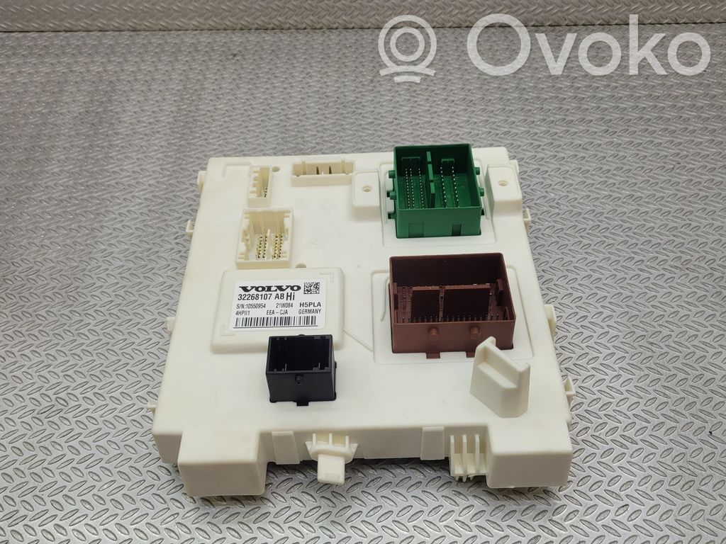 Volvo XC40 Other control units/modules 