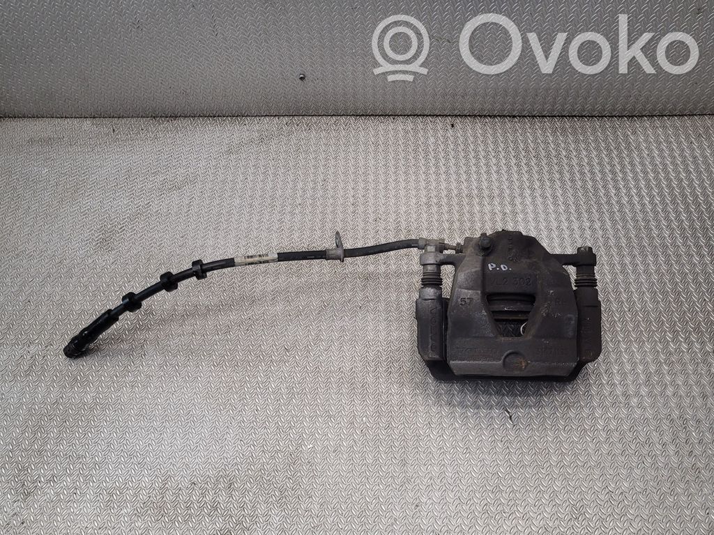 Volvo XC40 Etujarrusatula 