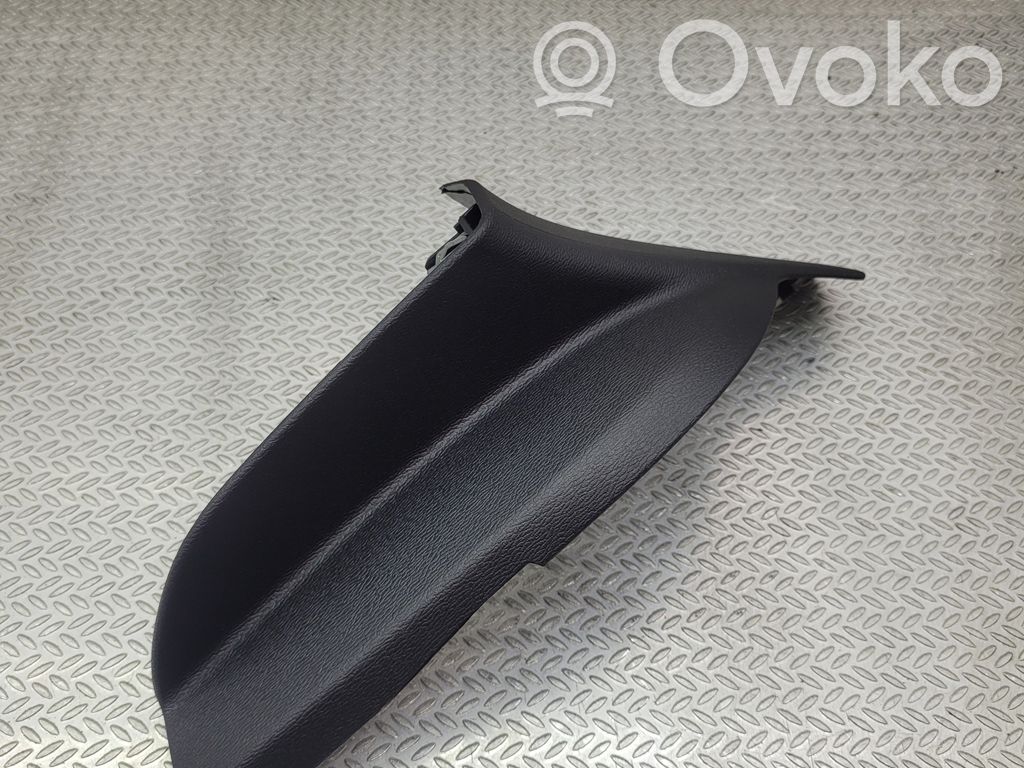 Volvo XC40 Otros repuestos del interior 