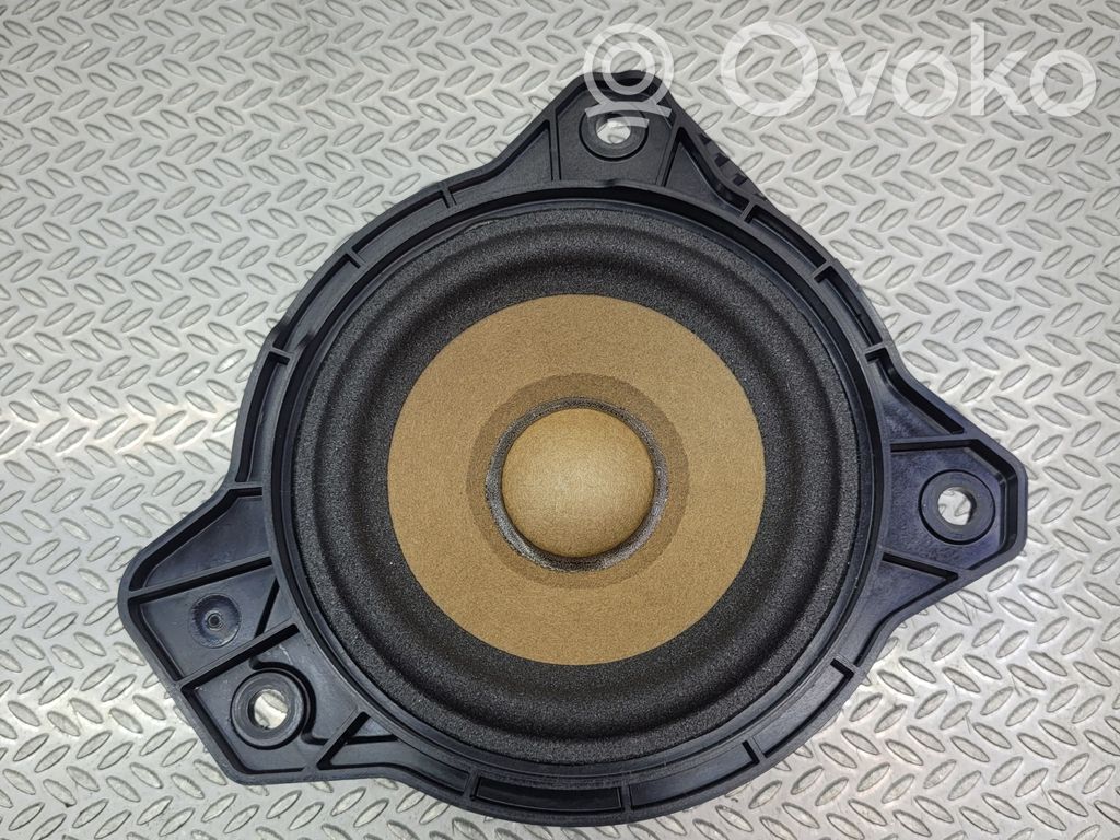 Volvo XC40 Panel speaker 