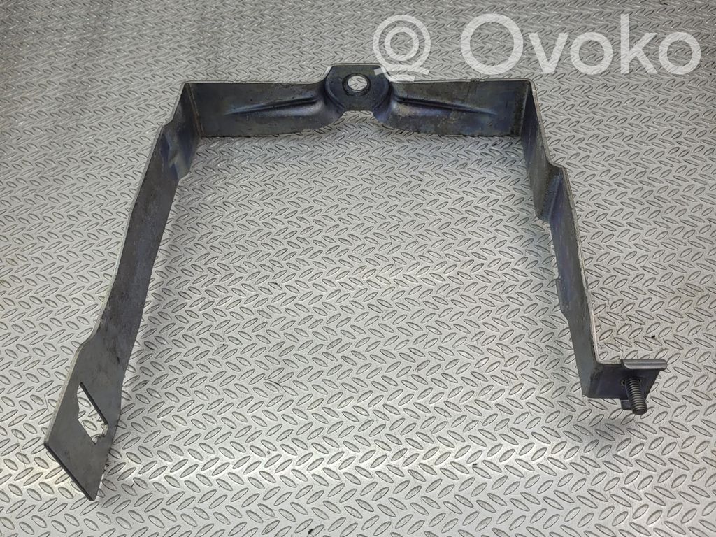 Volkswagen Golf VIII Bridă fixare baterie 