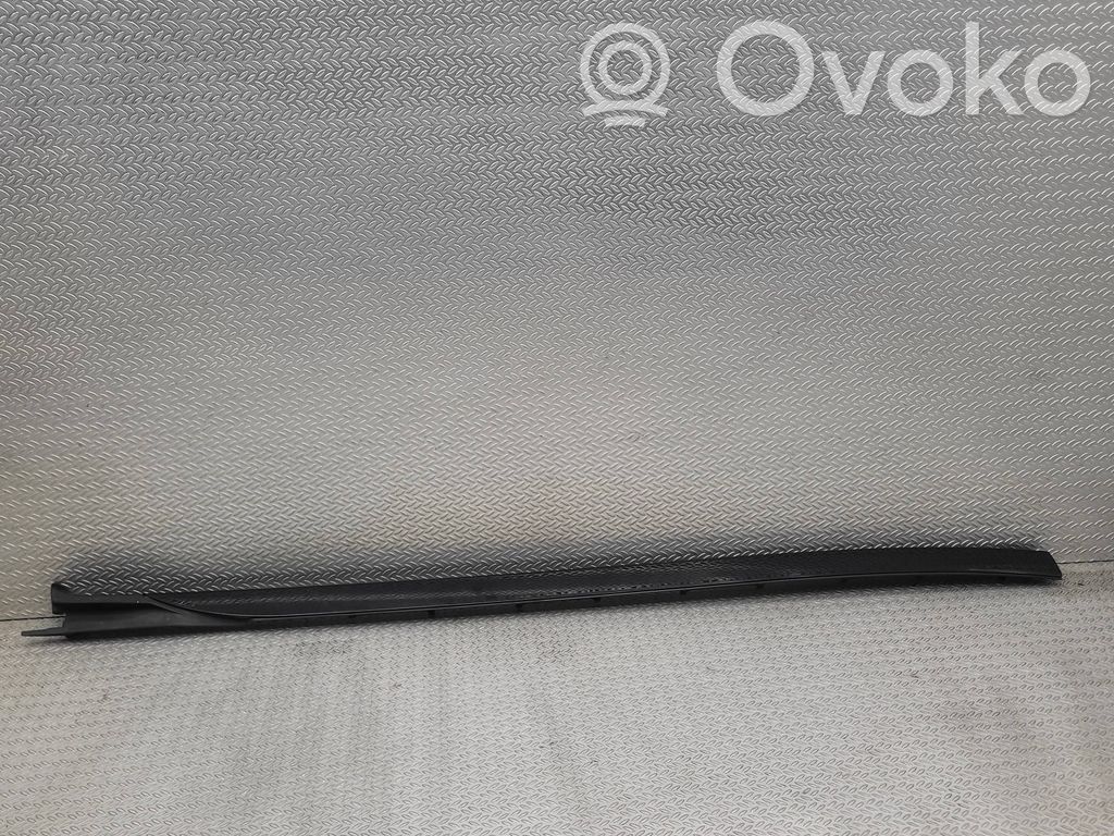 BMW X5 G05 Windshield trim 