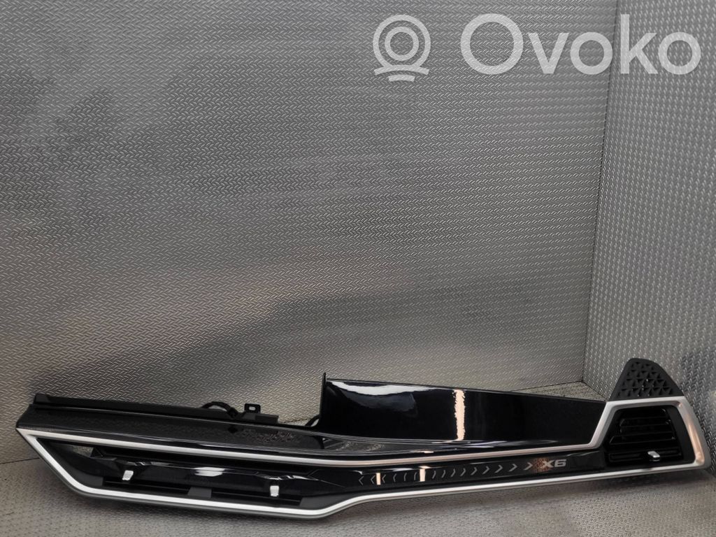 BMW X6 G06 Dash center air vent grill 