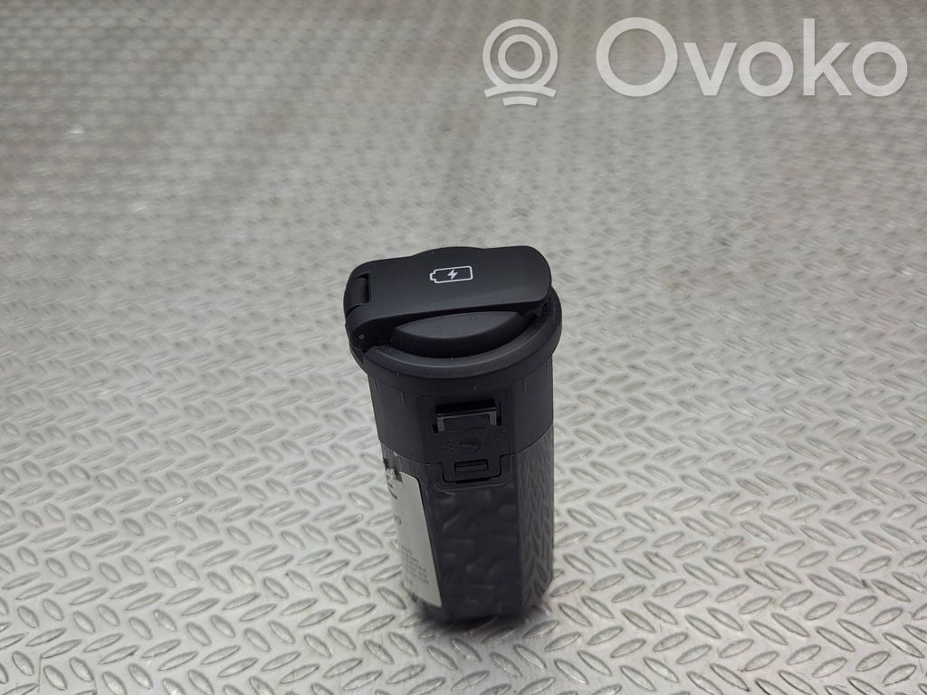 KIA Niro Connecteur/prise USB 