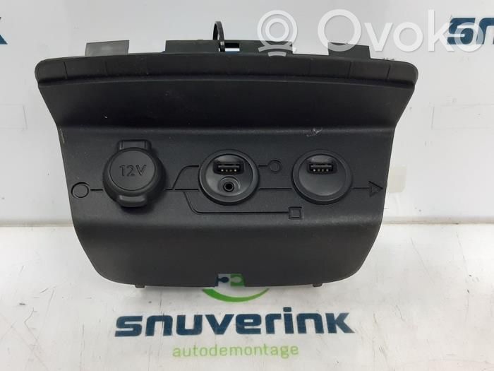 Peugeot 208 I USB socket connector 