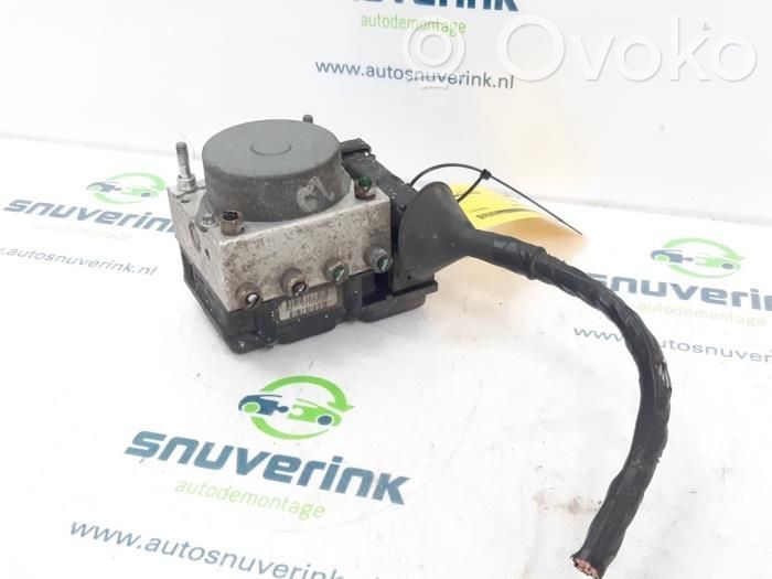 Renault Clio III Bomba de ABS 