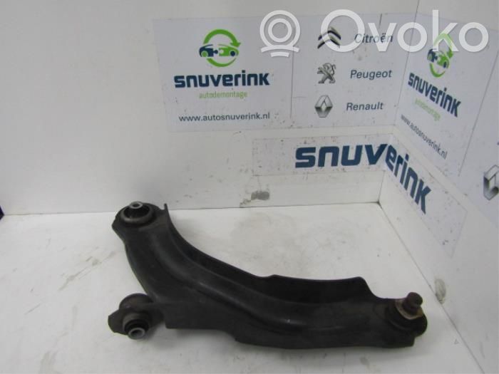 Renault Clio IV Brazo de suspensión delantero 