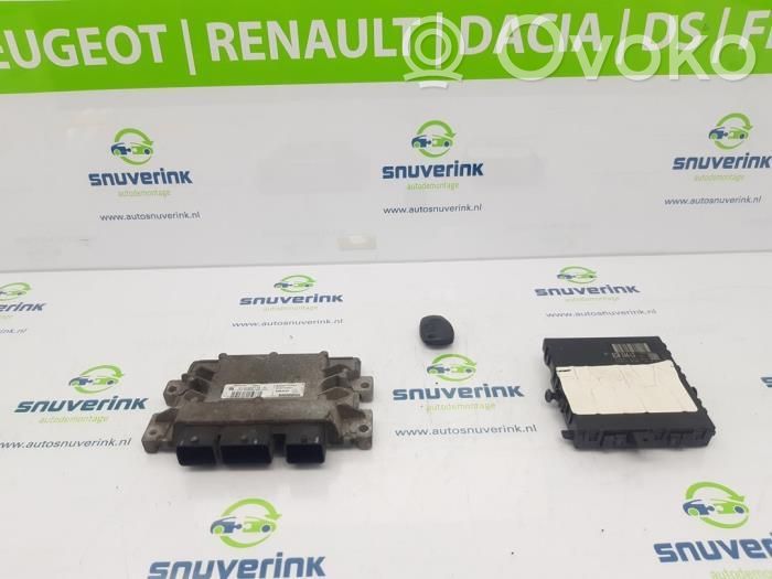 Engine control unit/module   8200774747,8200700695,8200874483,S120200113