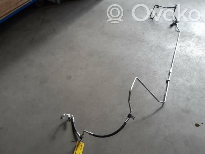 Renault Twingo III Wąż / Przewód klimatyzacji A/C 