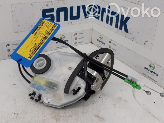 Peugeot 108 Rear door lock 