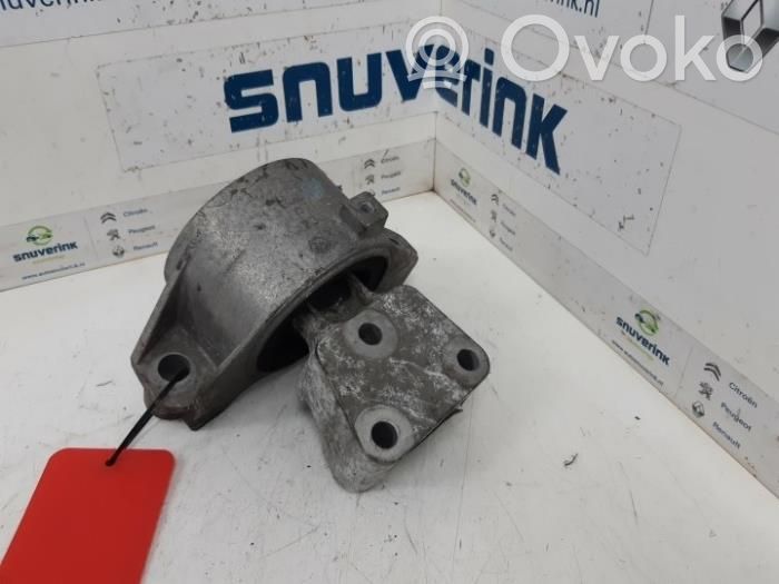 Citroen Nemo Engine mount bracket 
