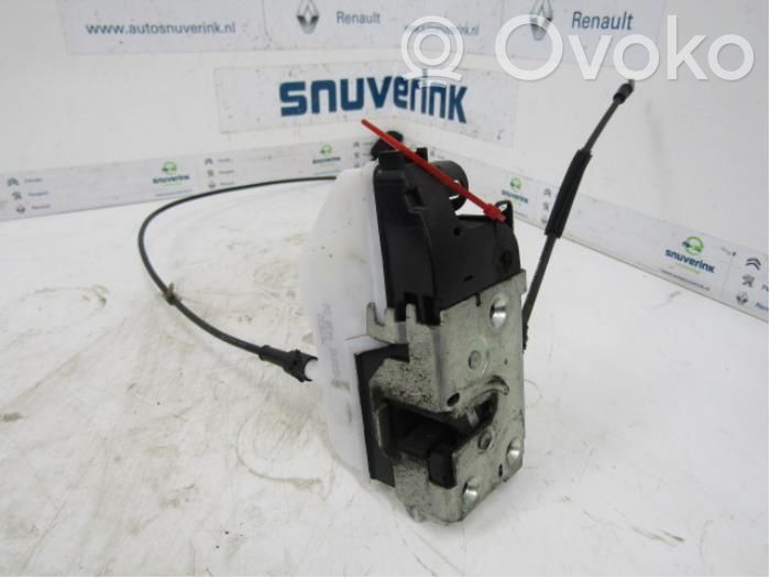 Renault Twingo II Zamek drzwi przednich 