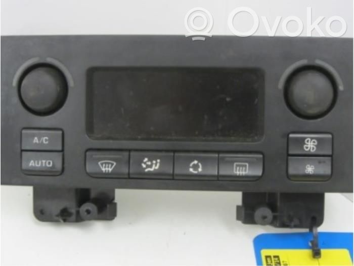 Peugeot 307 Climate control unit 