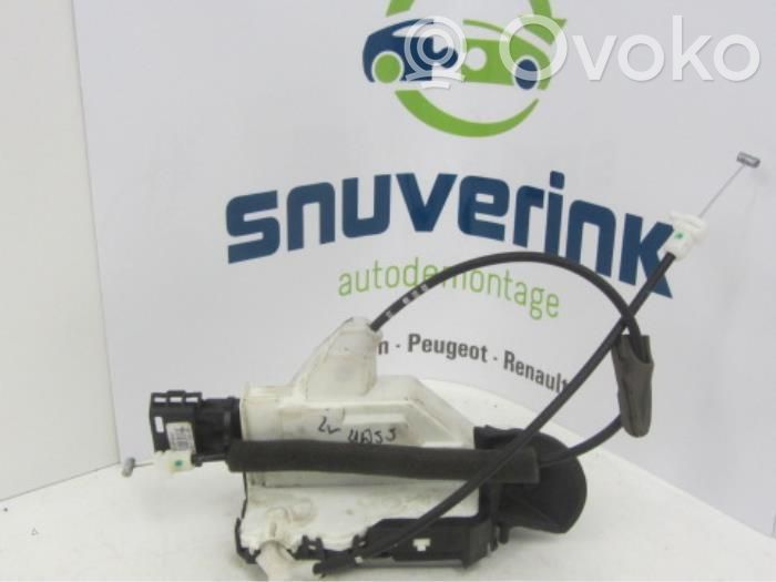 Citroen C3 Priekšpusē slēdzene 