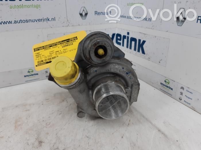 Renault Trafic II (X83) Turbina 