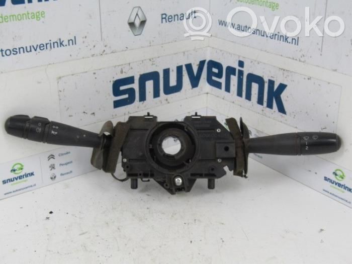 Renault Trafic I Wiper turn signal indicator stalk/switch 