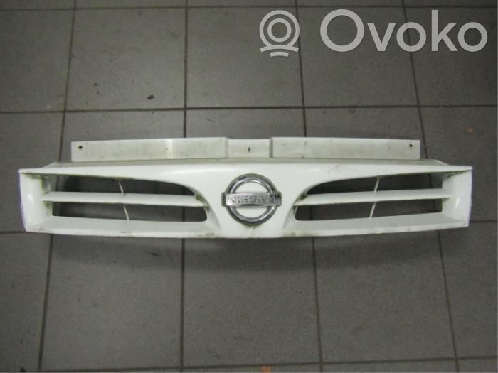 Nissan Primastar Rejilla superior del radiador del parachoques delantero 