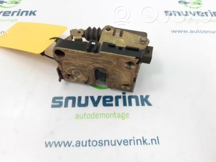 Renault Scenic I Takaoven lukko 