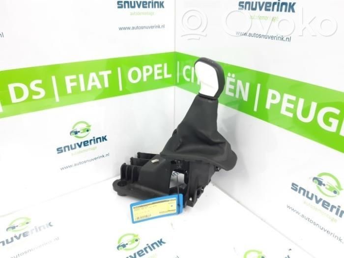 Peugeot 208 I Selector caja de cambios 